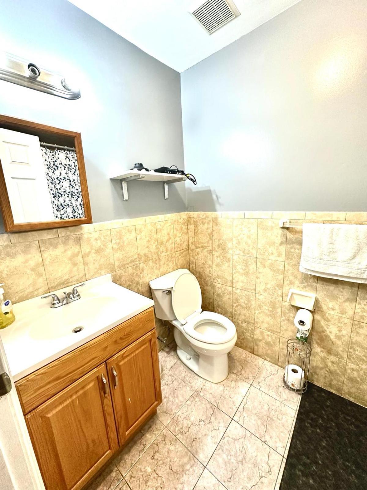 Divine Villa And Resorts 67 Sherman 5Mins To Ewr Airport And 4Mins To Penn Station Newark, 20Mins To New York Luaran gambar